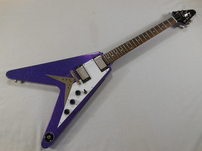 Exclusive Flying V Picture 1